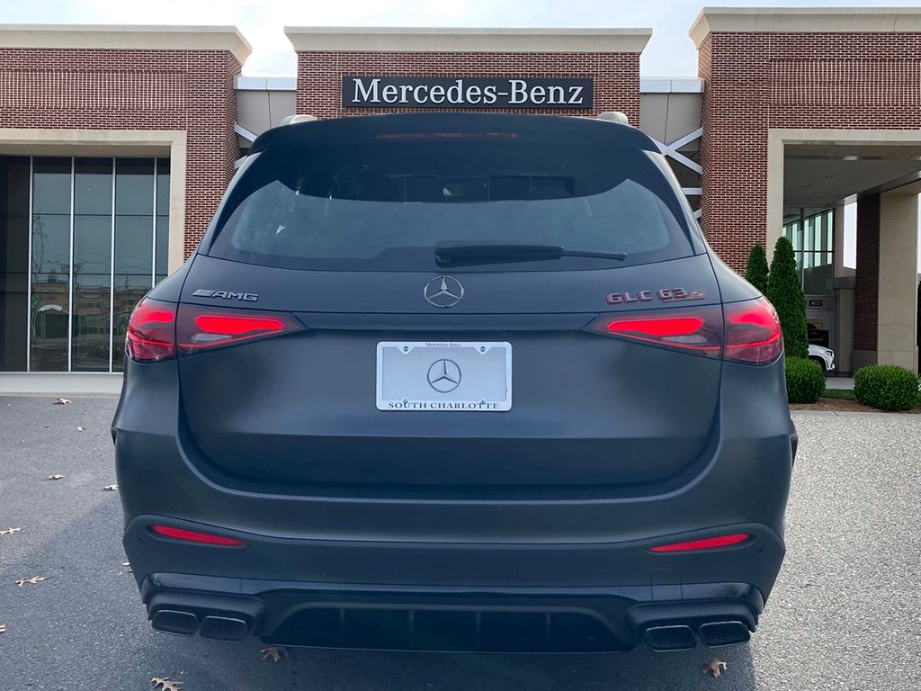 2025 Mercedes-Benz GLC 63 AMG 6