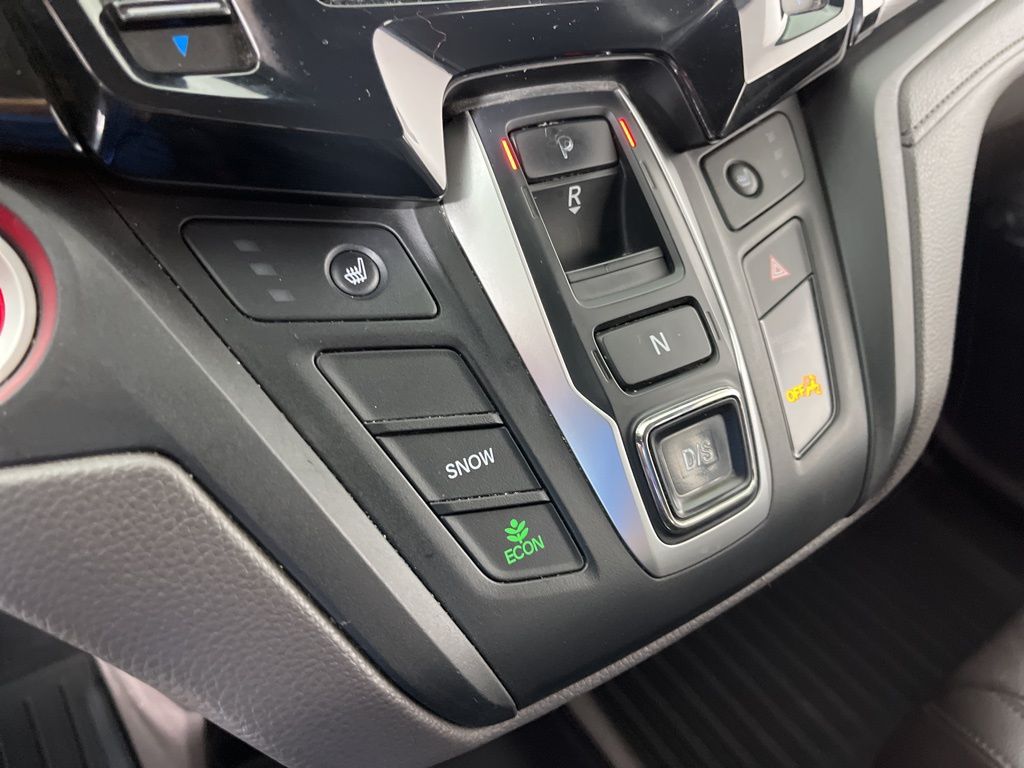 Thumbnail: 2018 Honda Odyssey - 32