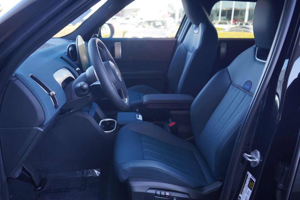 Thumbnail: 2026 MINI Cooper Countryman - 6