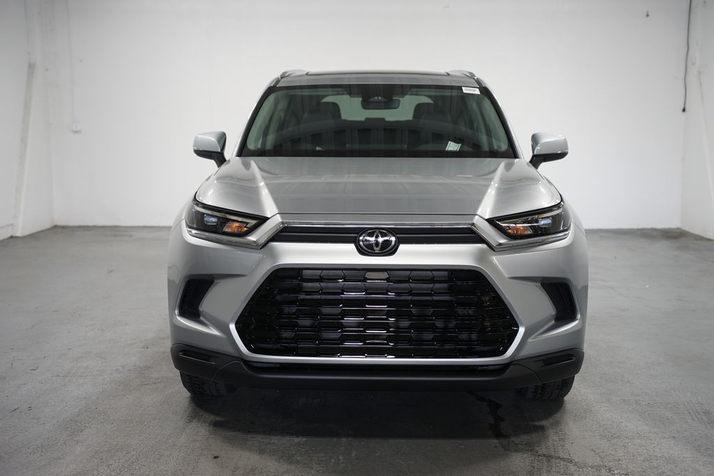 Thumbnail: 2025 Toyota Grand Highlander - 2