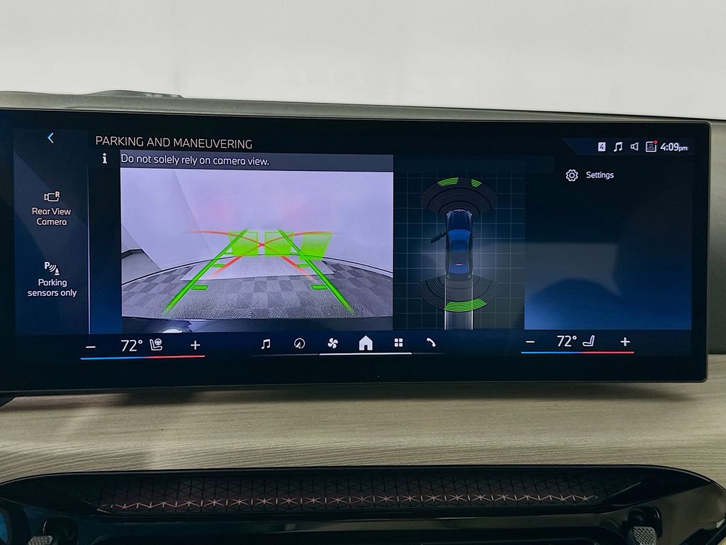 Thumbnail: 2025 BMW 3 Series - 14