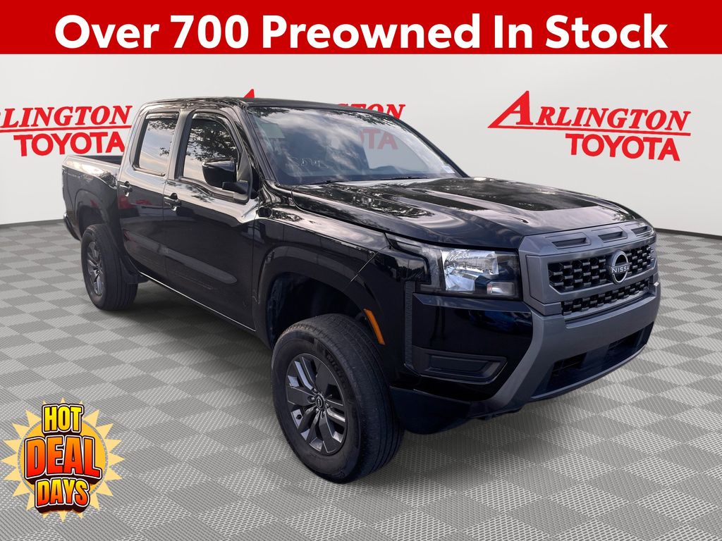 2025 Nissan Frontier SV Crew Cab 4X4 SWB's photo