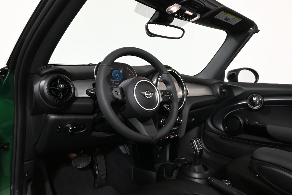 2024 MINI Cooper S 23