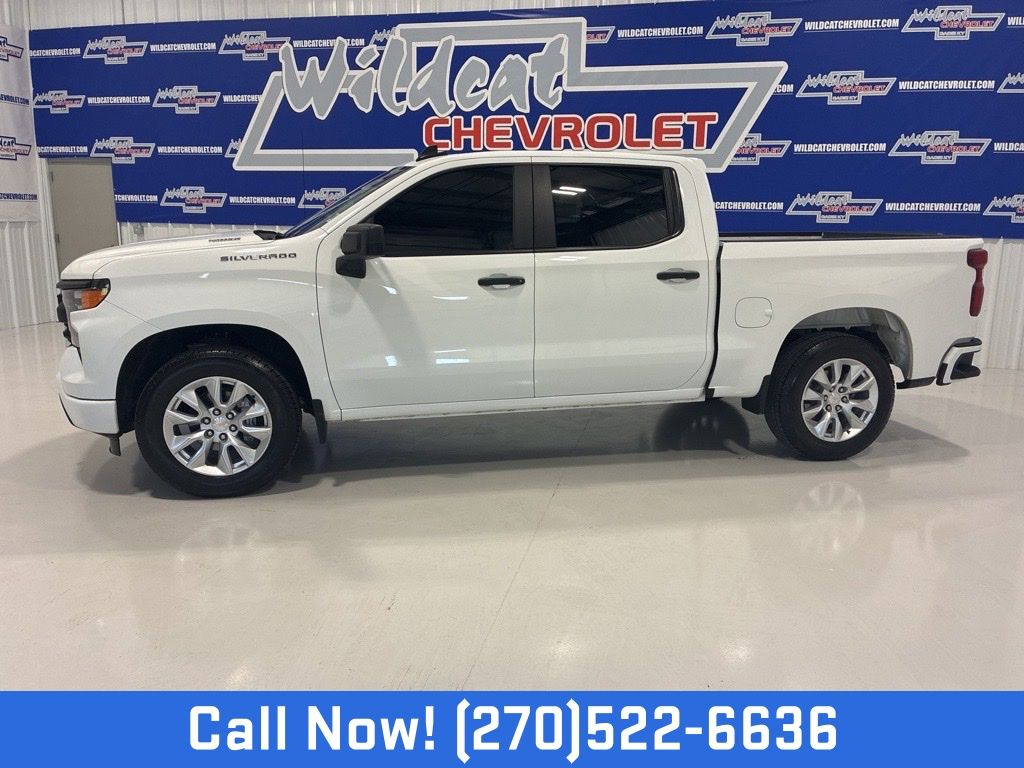 Summit White 2024 Chevrolet Silverado 1500 Pickup Truck 4X2 8-Speed Automatic