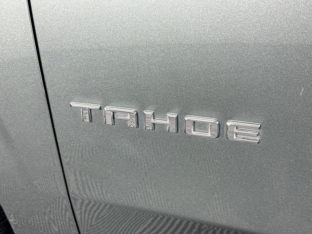 Used 2024 Gray Chevrolet Premier image 29