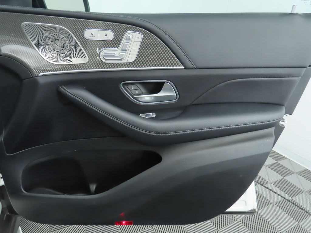 Thumbnail: 2022 Mercedes-Benz GLE - 26