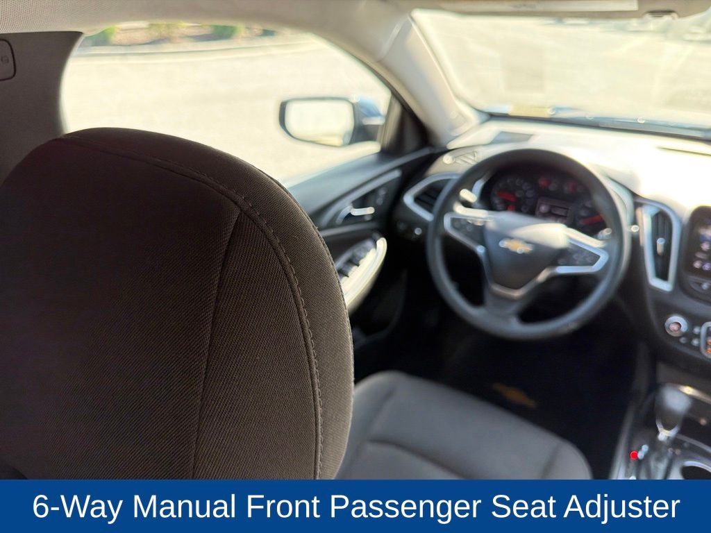 2022 Chevrolet Malibu FWD LT