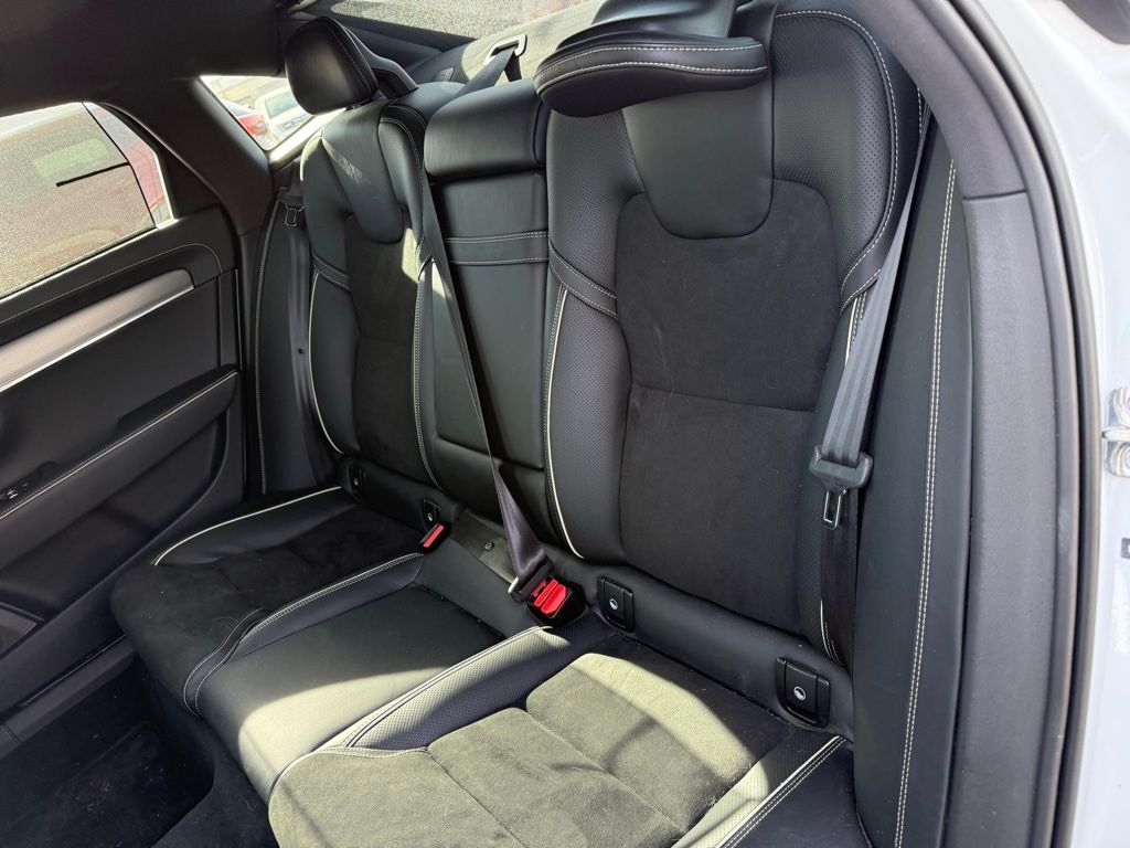 Thumbnail: 2020 Volvo S90 - 10