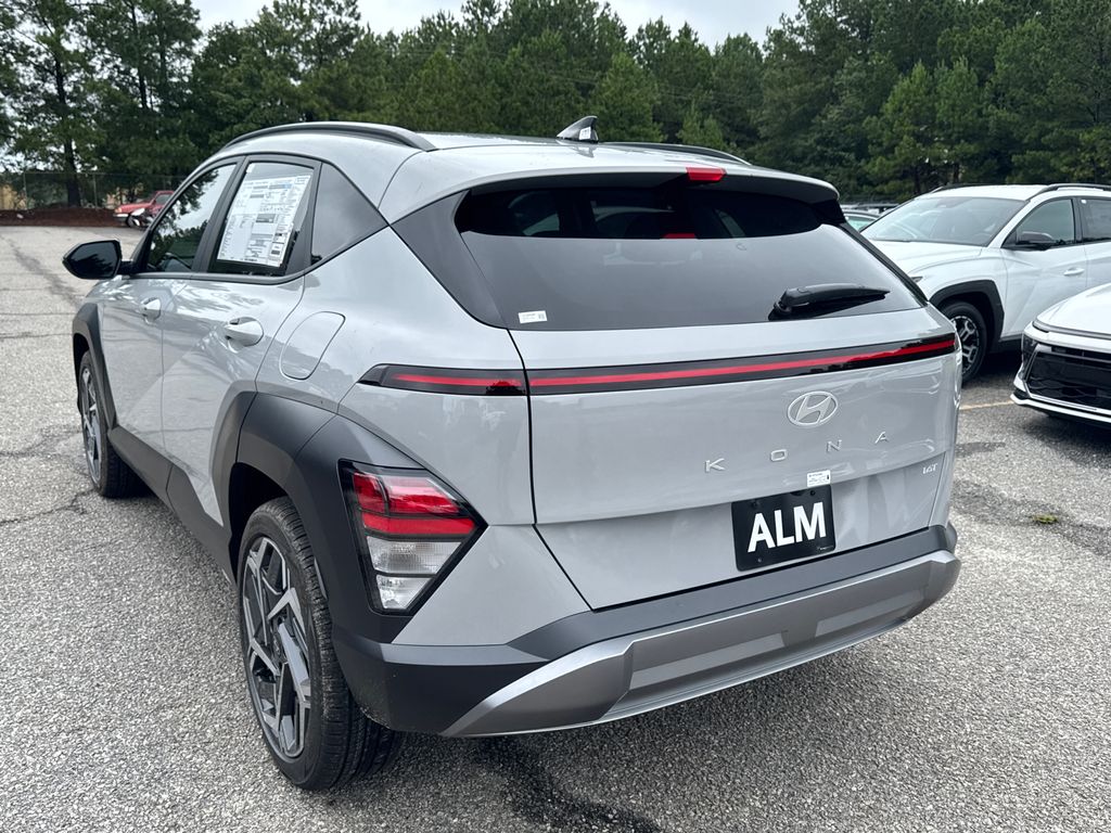 2026 Hyundai Kona SEL photo 3