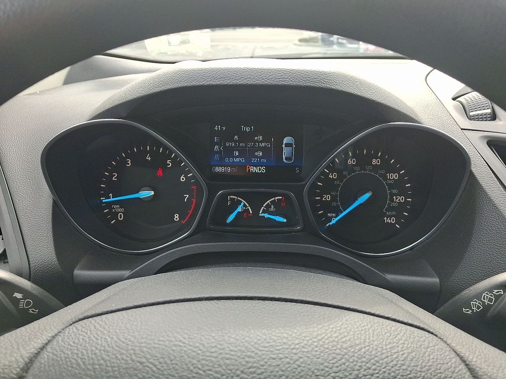 Thumbnail: 2018 Ford Escape - 21