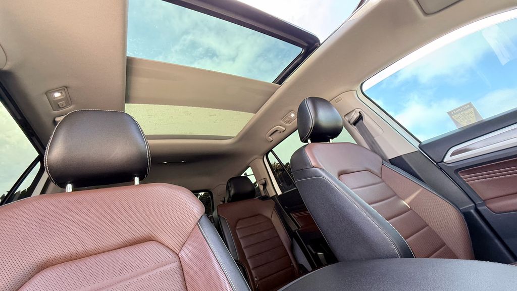 Used 2021 Volkswagen Atlas SEL Premium 4D Sport Utility