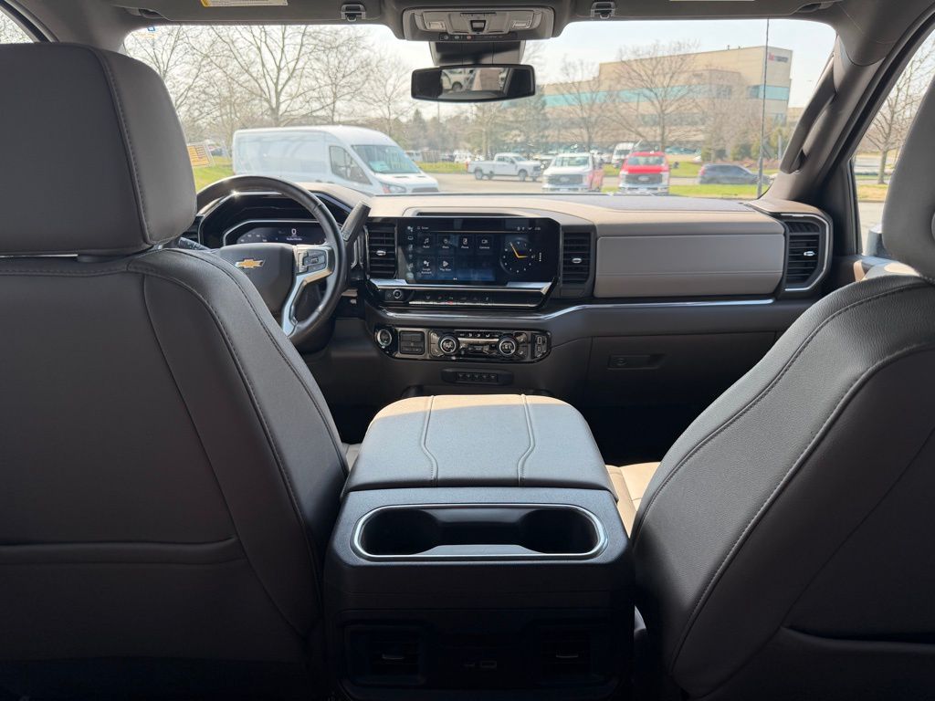 2024 Chevrolet Silverado 3500HD LT