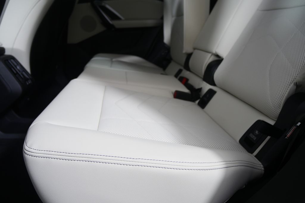 Thumbnail: 2026 BMW X1 - 15