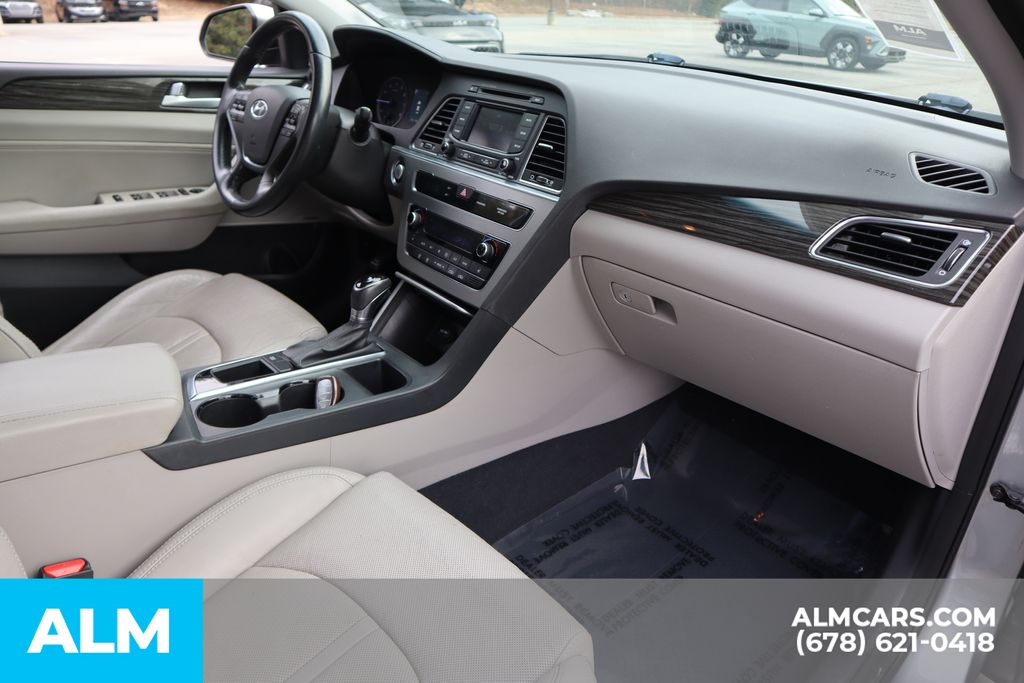 Used 2015 Gray Hyundai Limited image 24