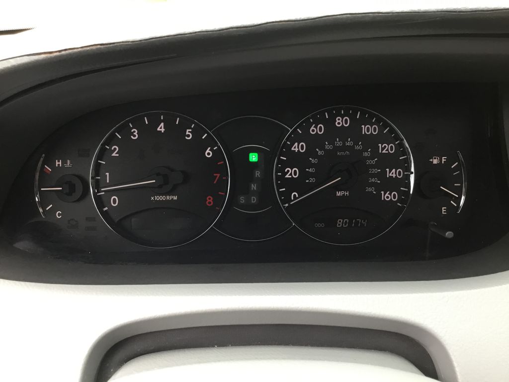 2005 Toyota Avalon XL 17