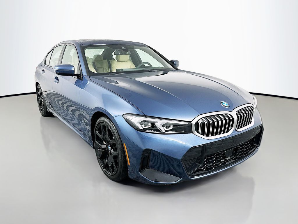 Thumbnail: 2026 BMW 3 Series - 3