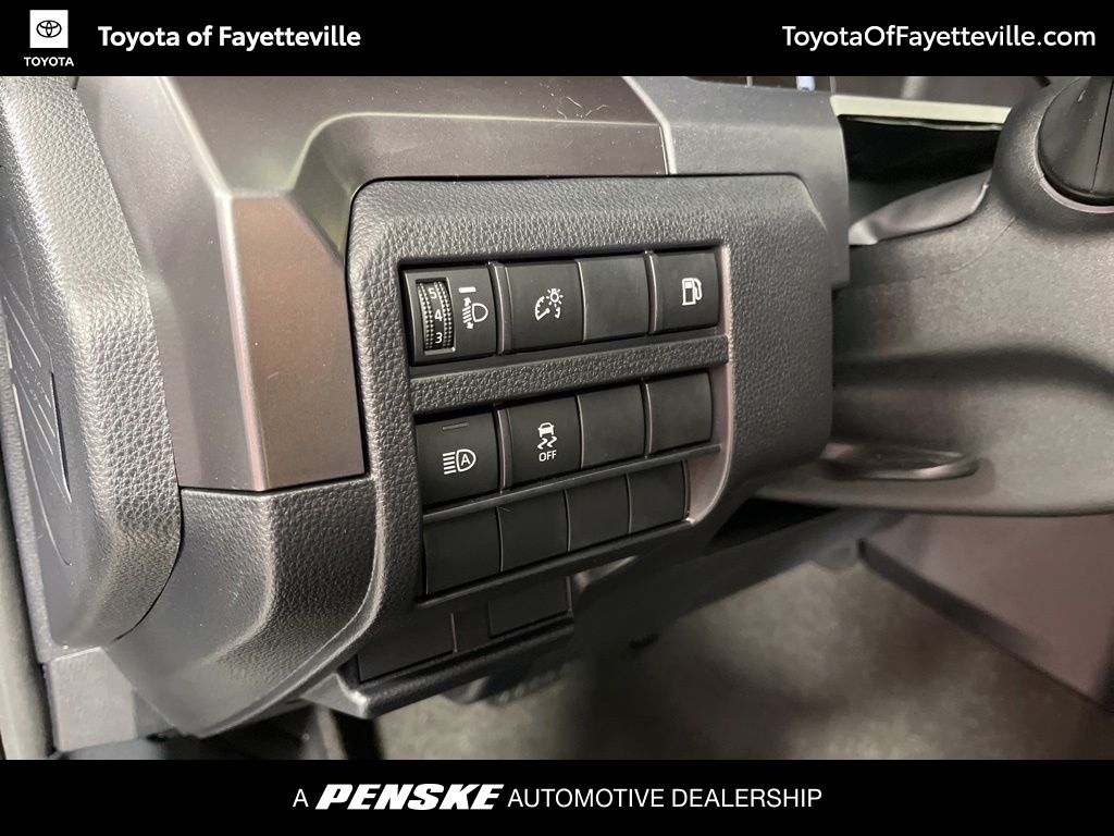 Thumbnail: 2025 Toyota 4Runner - 27