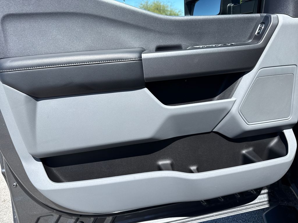 New 2026 Gray Ford XL image 17