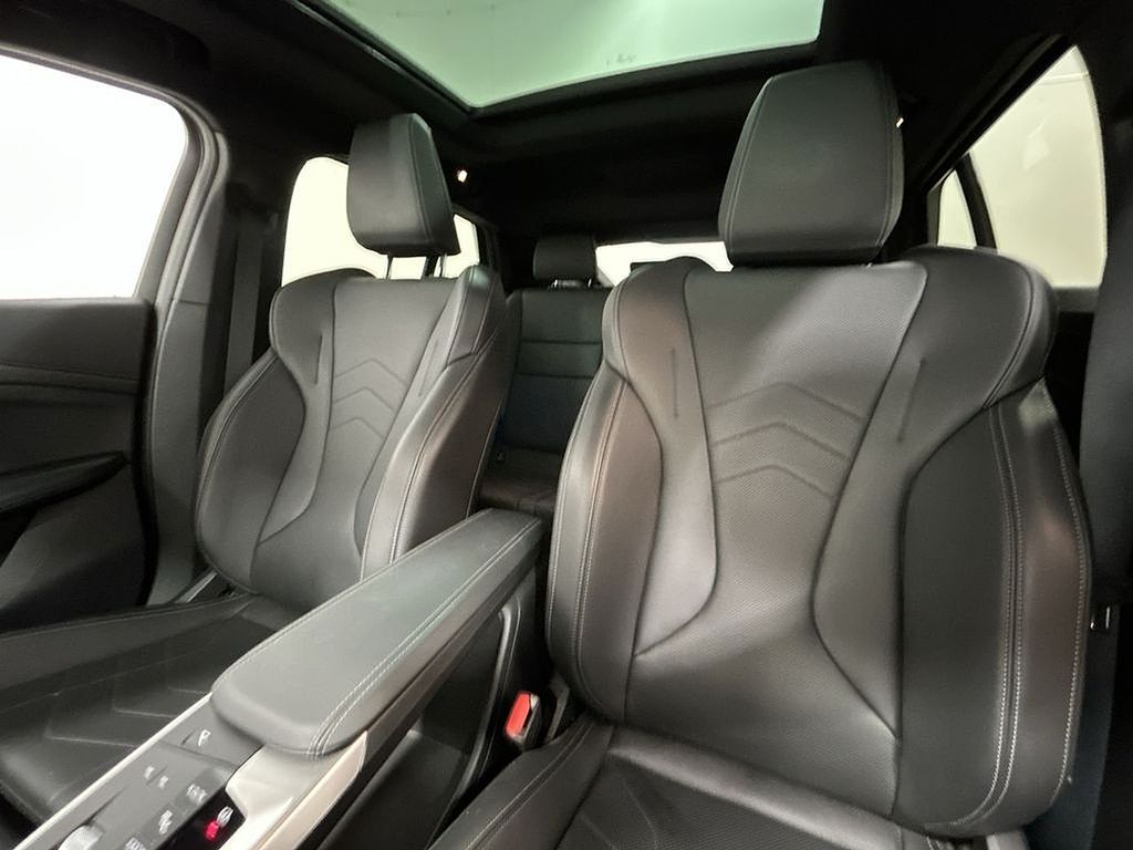 Thumbnail: 2025 BMW X2 - 13