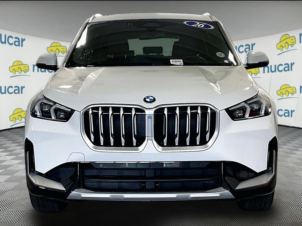 2026 BMW X1 — photo 2