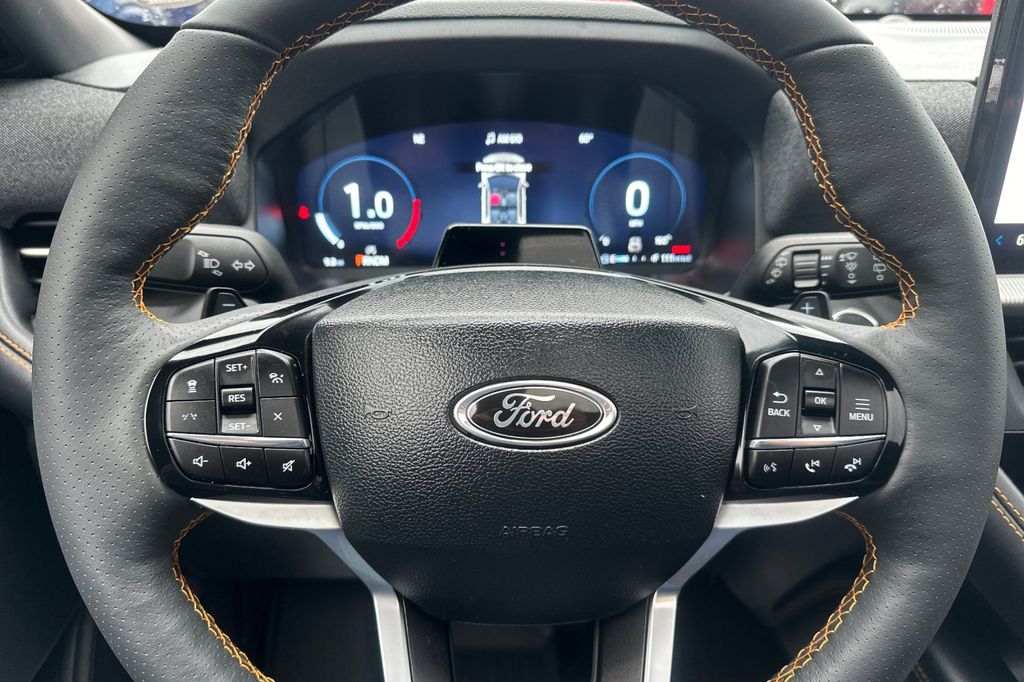 New 2026 White Ford Tremor image 25