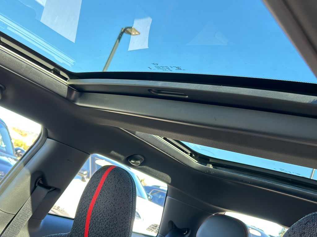 Thumbnail: 2026 MINI Cooper - 15