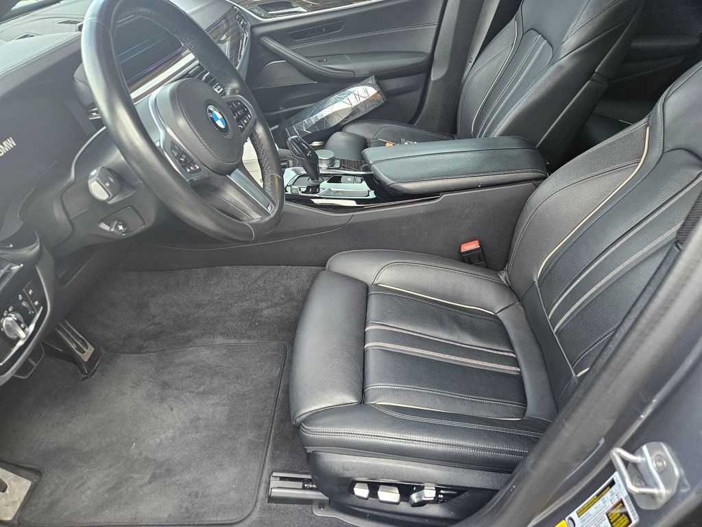 2020 BMW 5 Series 530e iPerformance 9