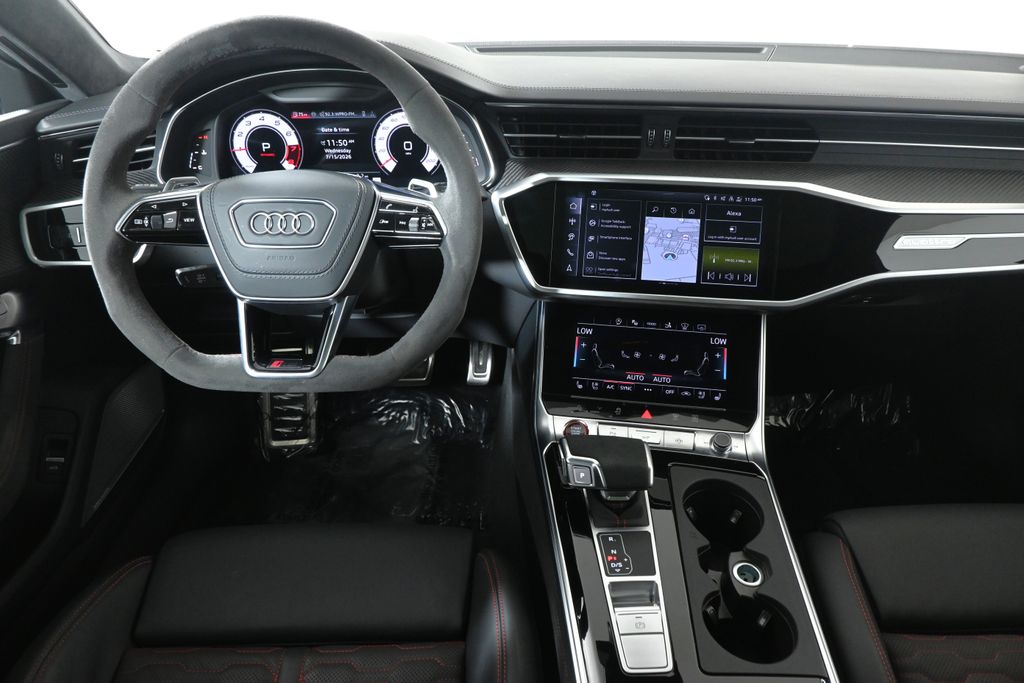 Thumbnail: 2025 Audi RS 7 - 17