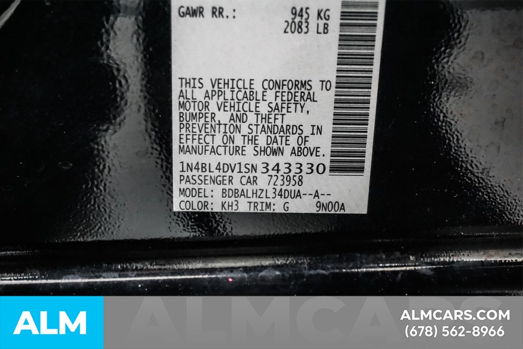 Used 2025 Black Nissan 2.5 SV image 56