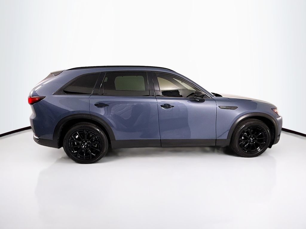 Thumbnail: 2025 Mazda CX-70 - 4
