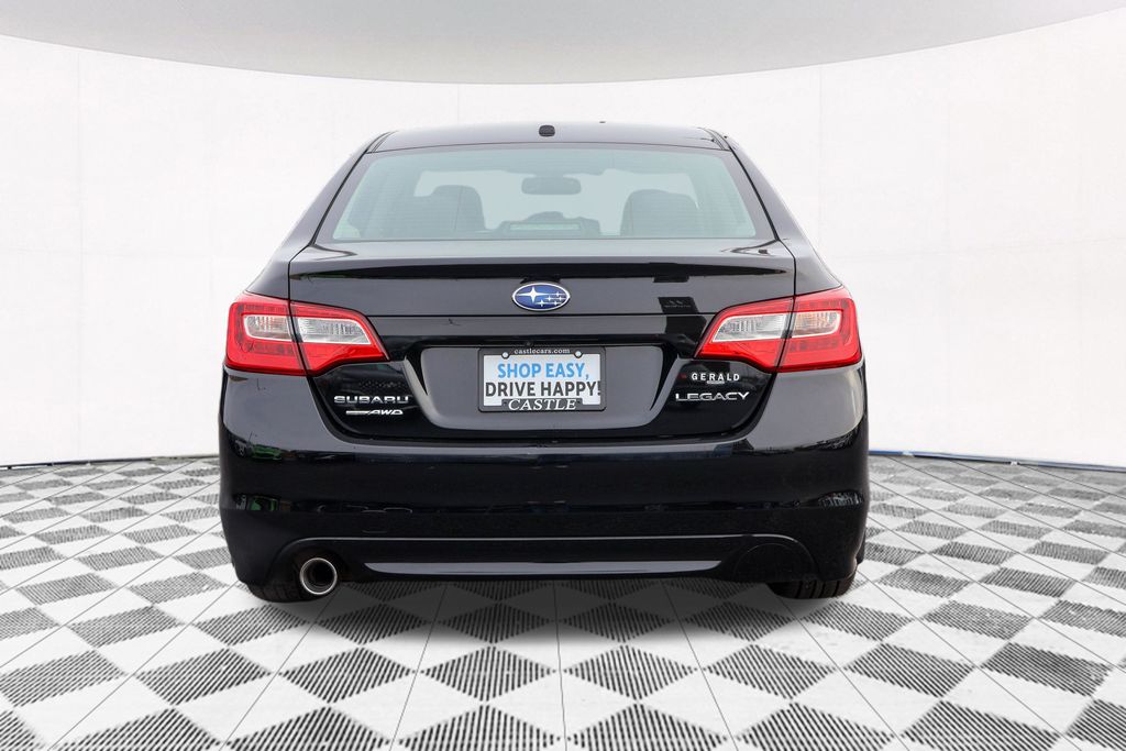 2015 Subaru Legacy 2.5i 10