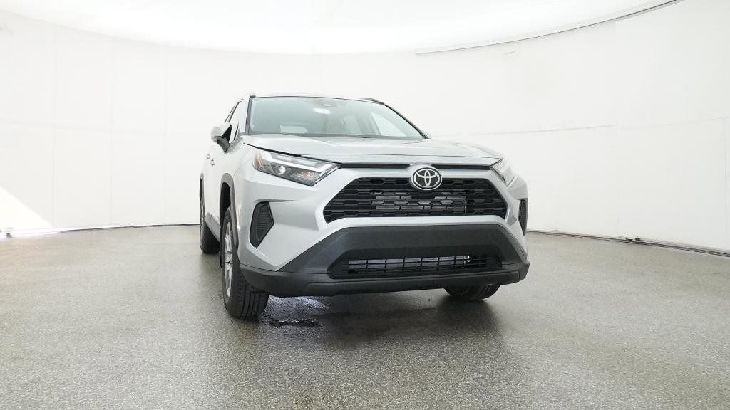 Thumbnail: 2025 Toyota RAV4 - 5