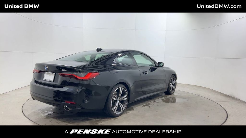Thumbnail: 2023 BMW 4 Series - 8