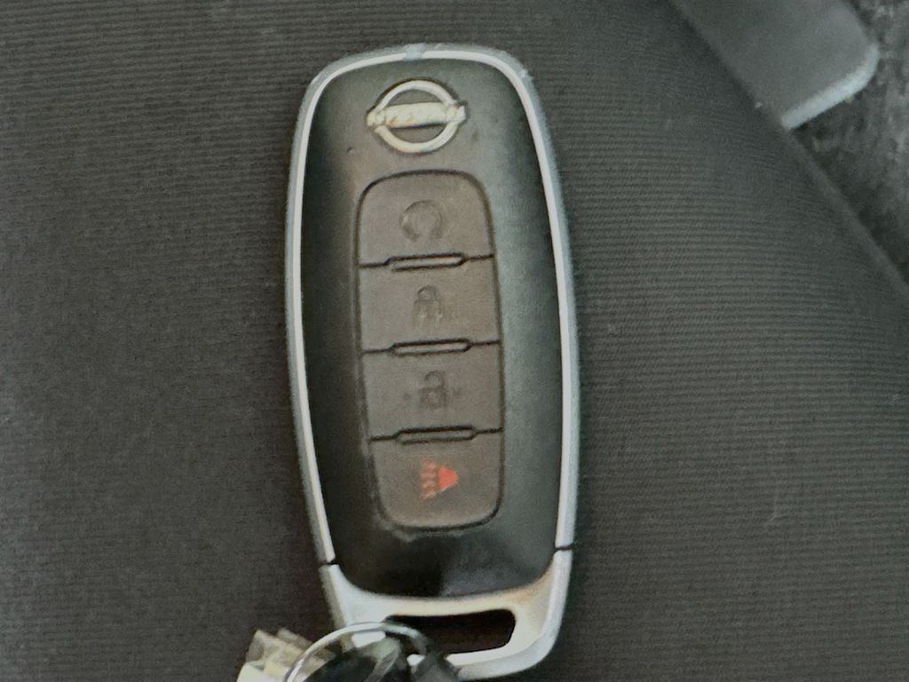Used Car 2024 Nissan Pathfinder  Sv For Sale Under $30,000 In Austin, Texas