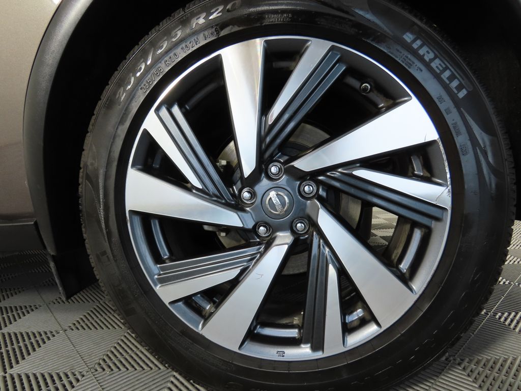 2017 Nissan Murano Platinum 32