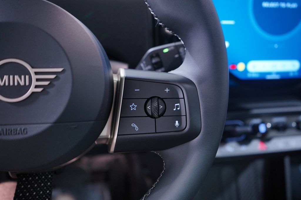 Thumbnail: 2025 MINI Cooper - 16