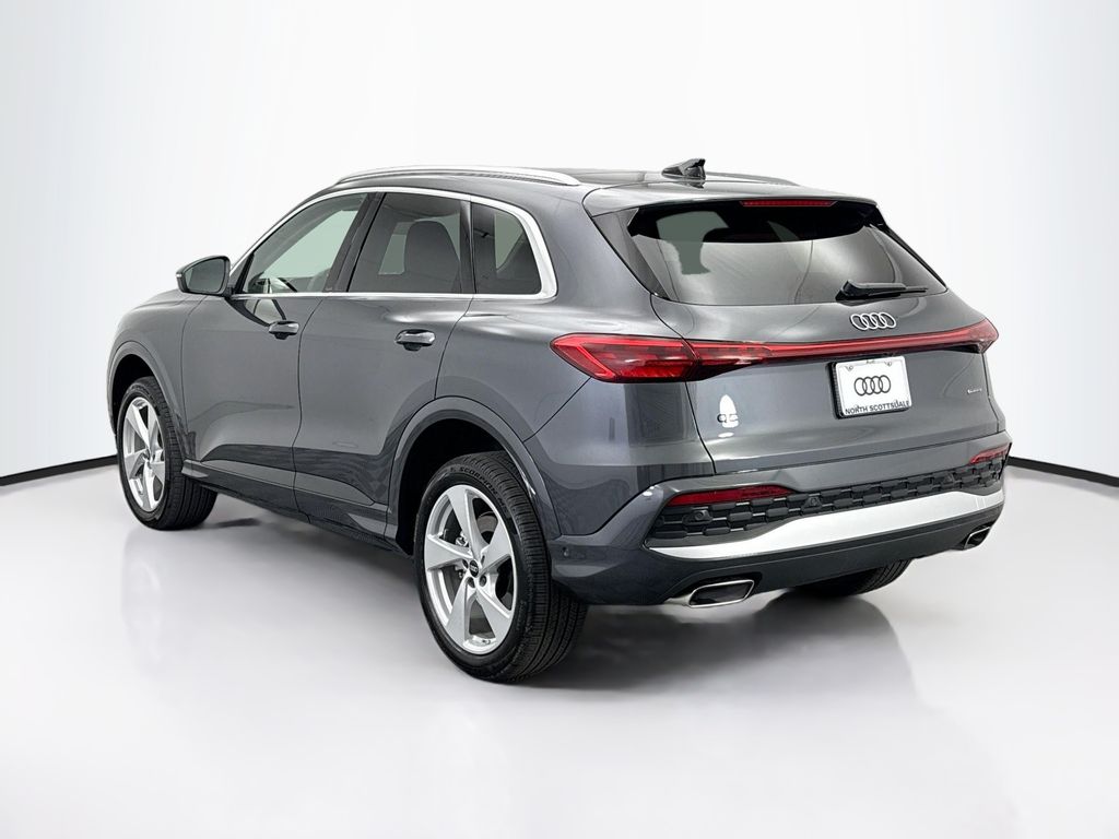 Thumbnail: 2025 Audi Q5 - 7