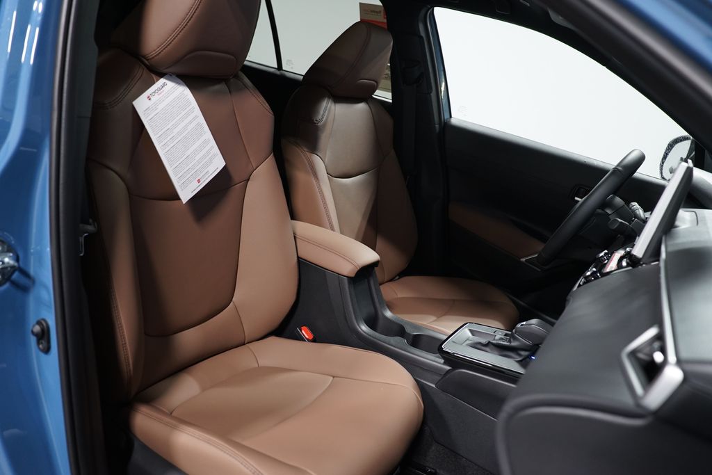 Thumbnail: 2026 Toyota Corolla Cross - 27