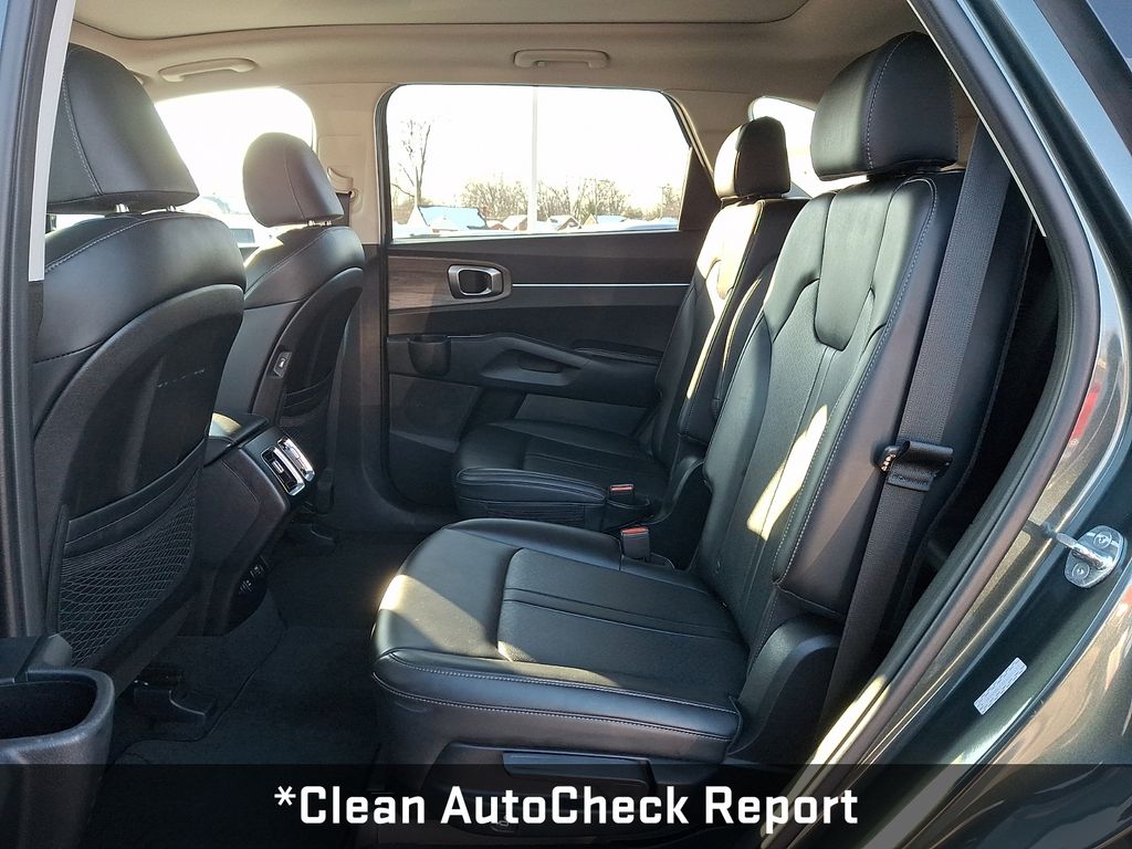 2023 Kia Sorento X-Line EX - 10