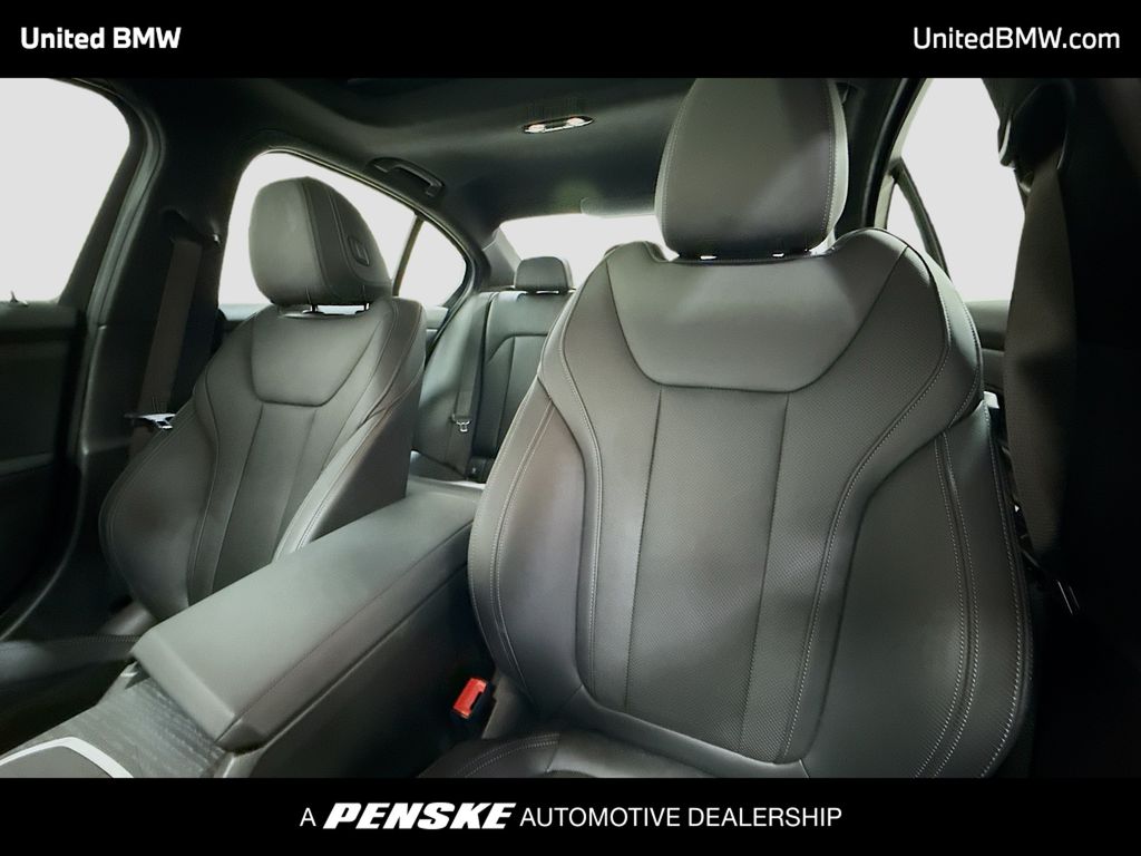 Thumbnail: 2025 BMW 3 Series - 5