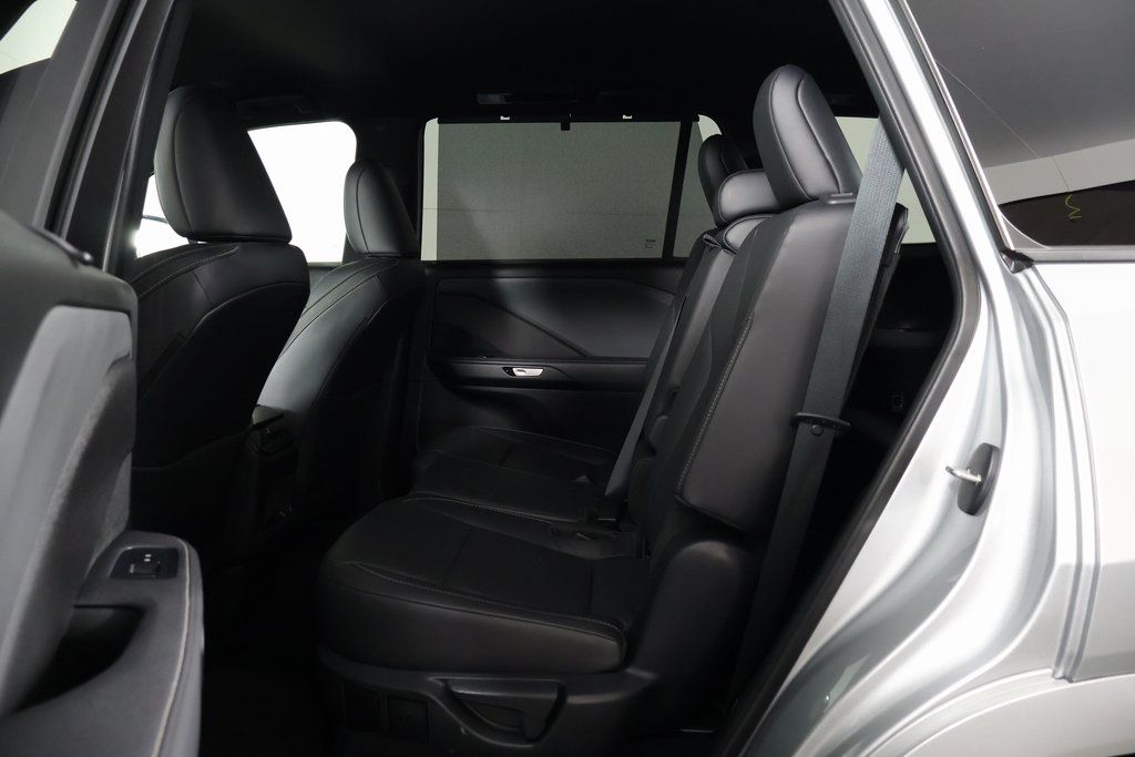 Thumbnail: 2025 Lexus TX - 11