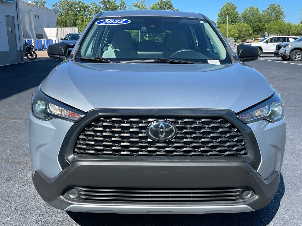 2022 Toyota Corolla Cross L 9