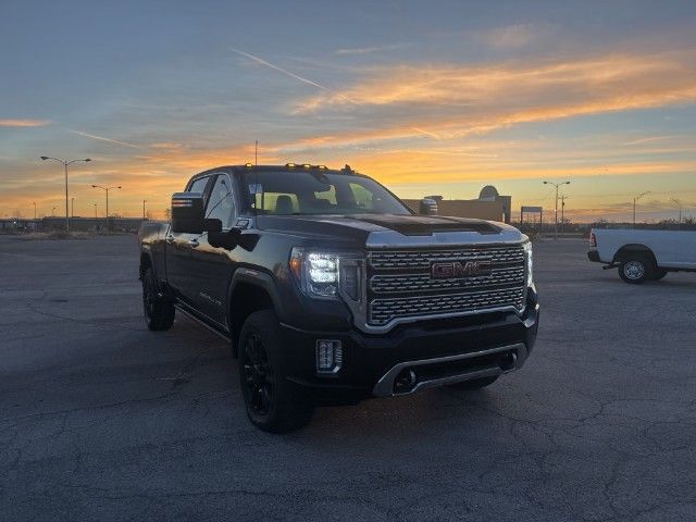 2022 GMC Sierra 2500HD Denali Crew Cab 4WD