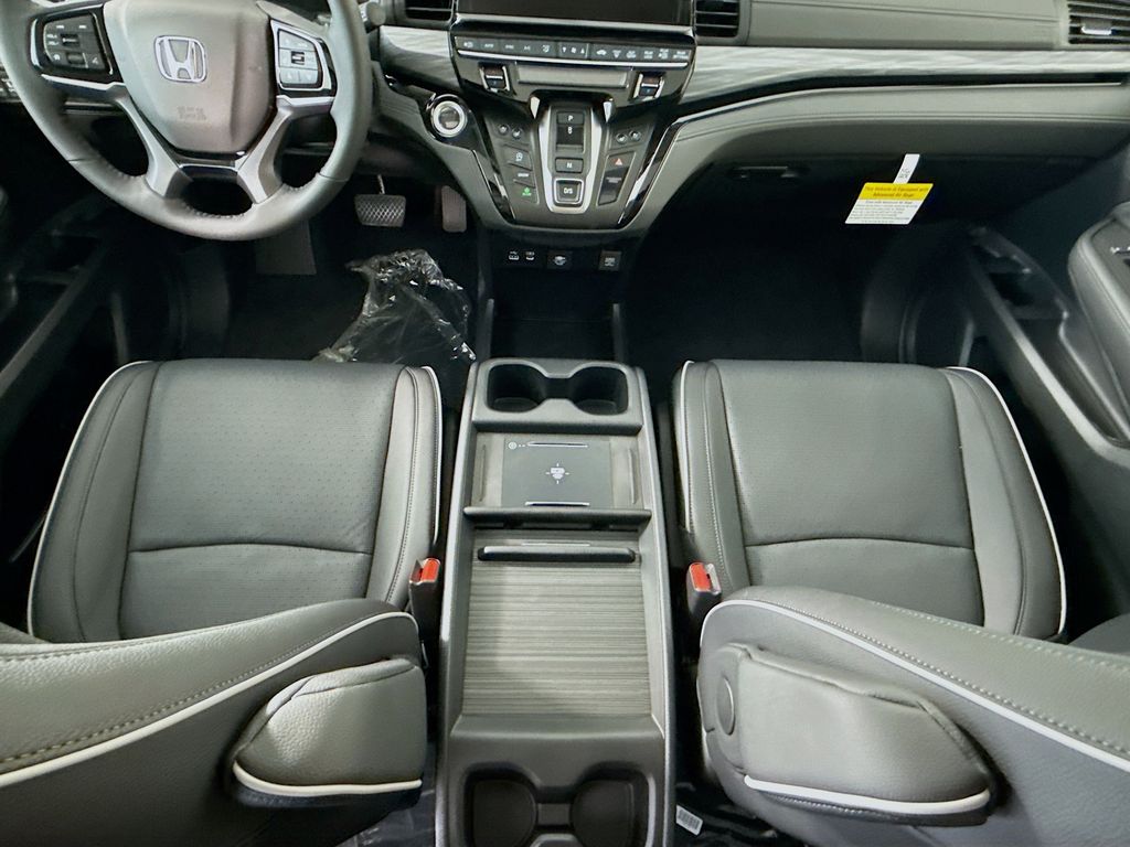 Thumbnail: 2026 Honda Odyssey - 17