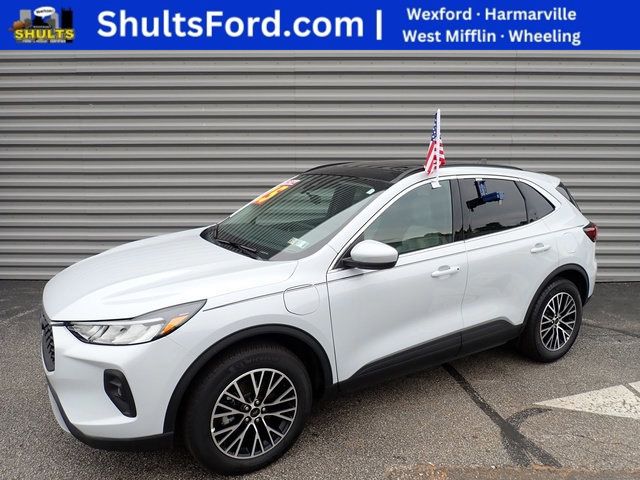 Silver Metallic 2025 Ford Escape Hybrid Plug-in SUV / Crossover Front-Wheel Drive Continuously Variable Transmission