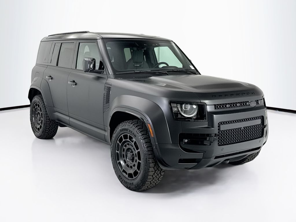 Thumbnail: 2026 Land Rover Defender - 3