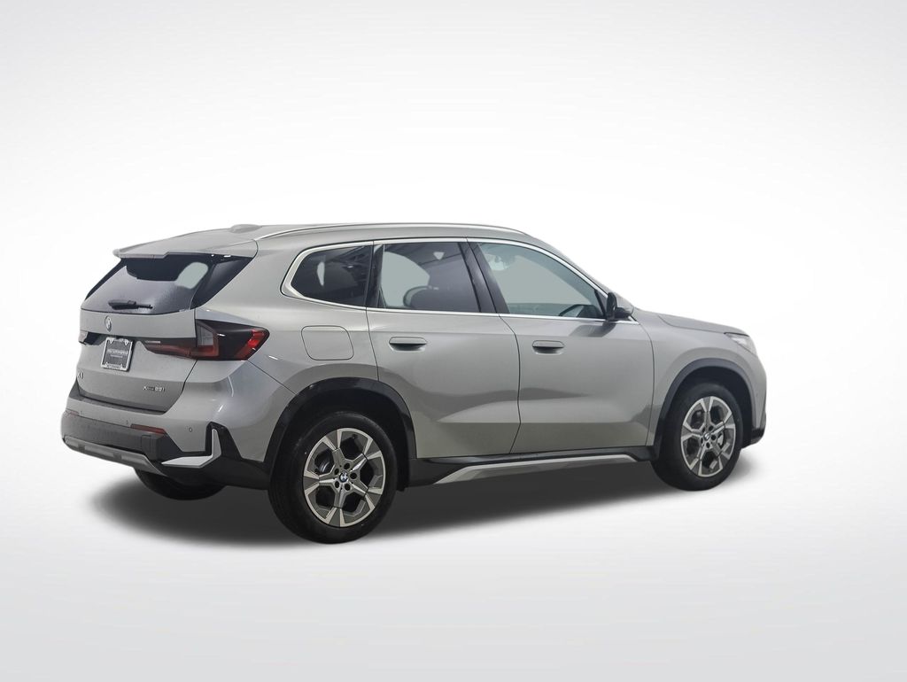 Thumbnail: 2026 BMW X1 - 5