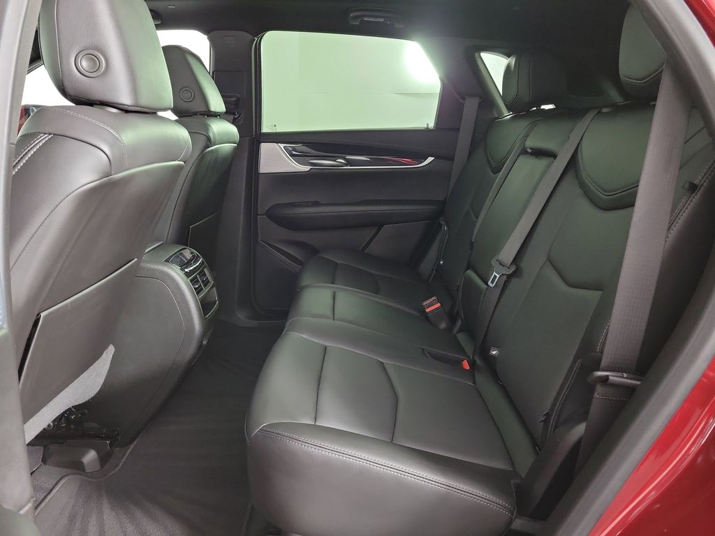 2024 Cadillac XT5 Premium Luxury - 11