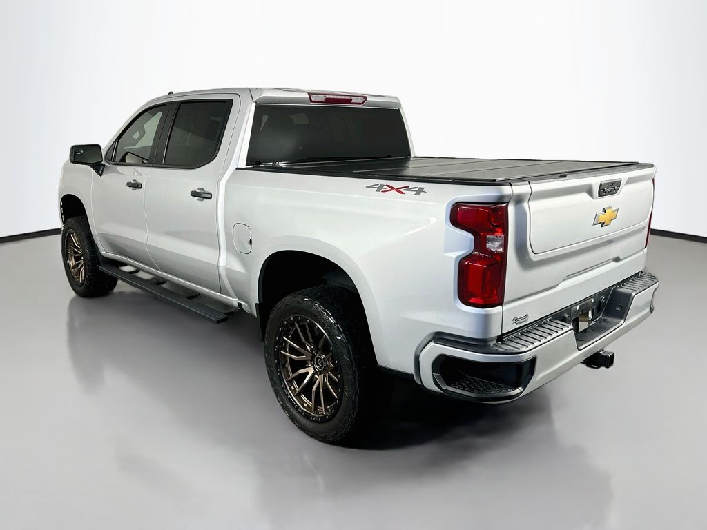 ChevroletSilverado 1500 LTD5
