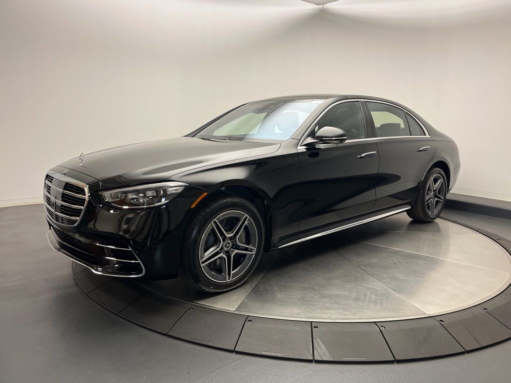 Thumbnail: 2026 Mercedes-Benz S-Class - 3